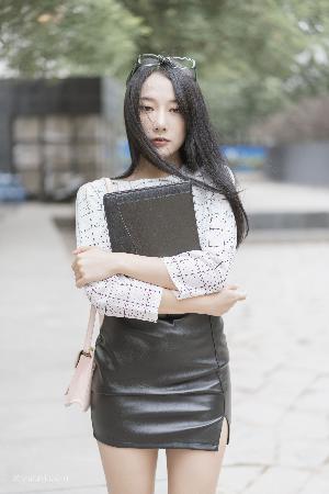 中文字幕无码亚洲字幕成人A刘婷