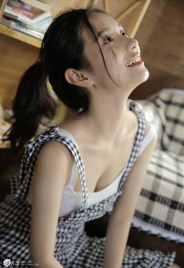 暴躁老女人免费高清电视剧4K