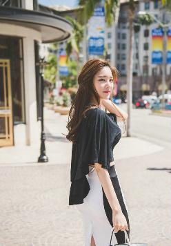 久久中文字幕人妻熟AV女蜜柚M